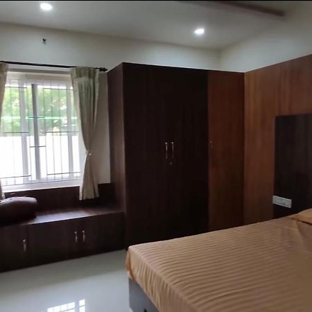 Gsr Residency Hotel Канчипурам Екстериор снимка