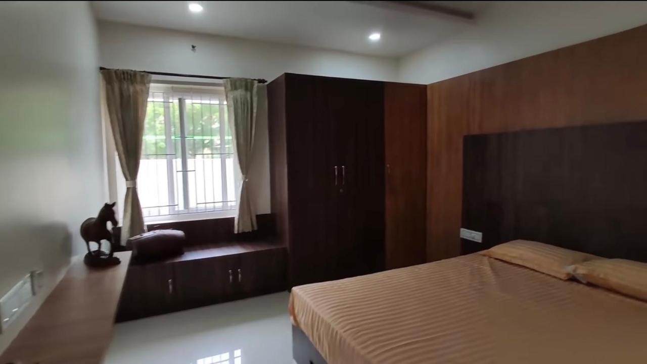 Gsr Residency Hotel Канчипурам Екстериор снимка